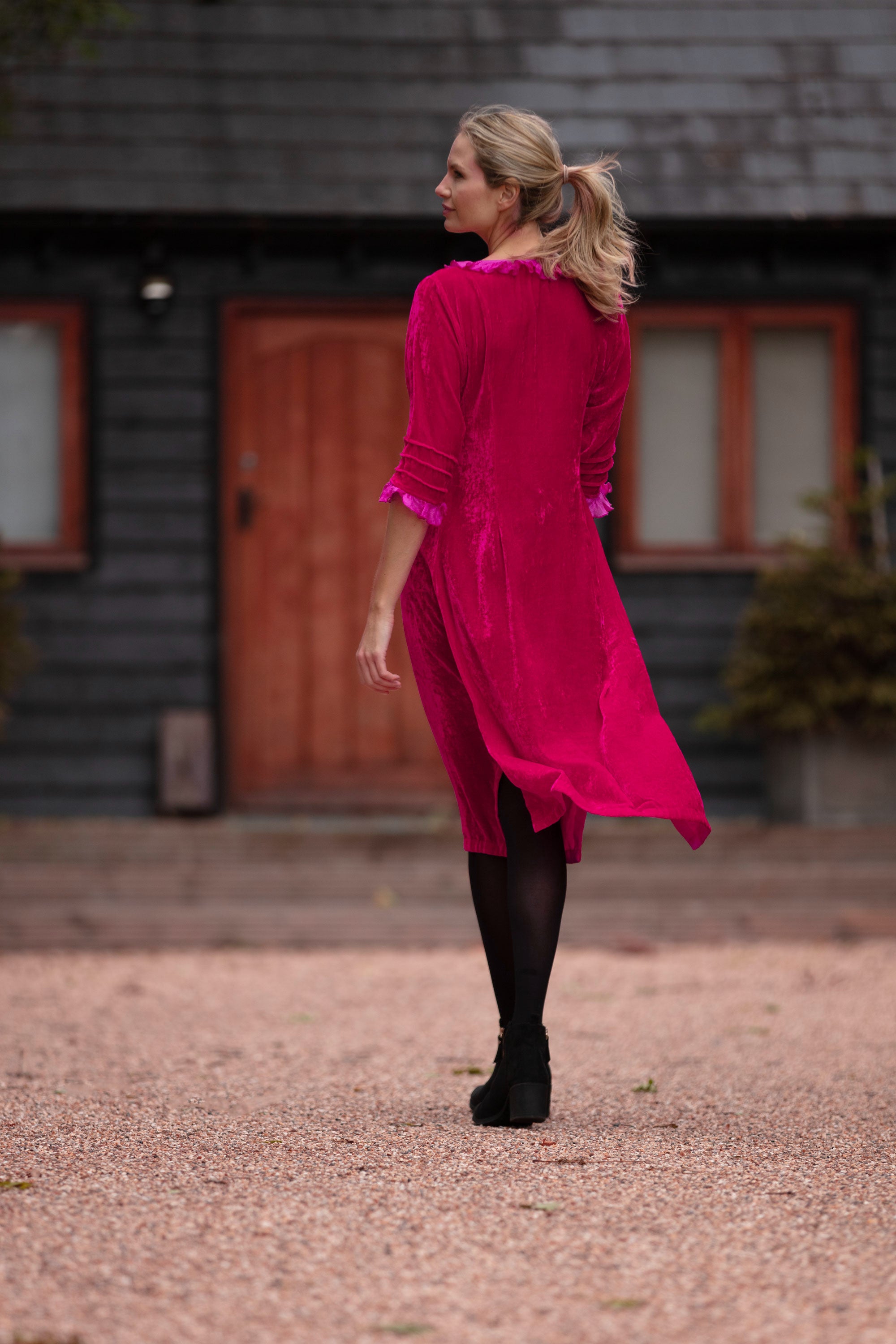 Long pink 2024 velvet dress