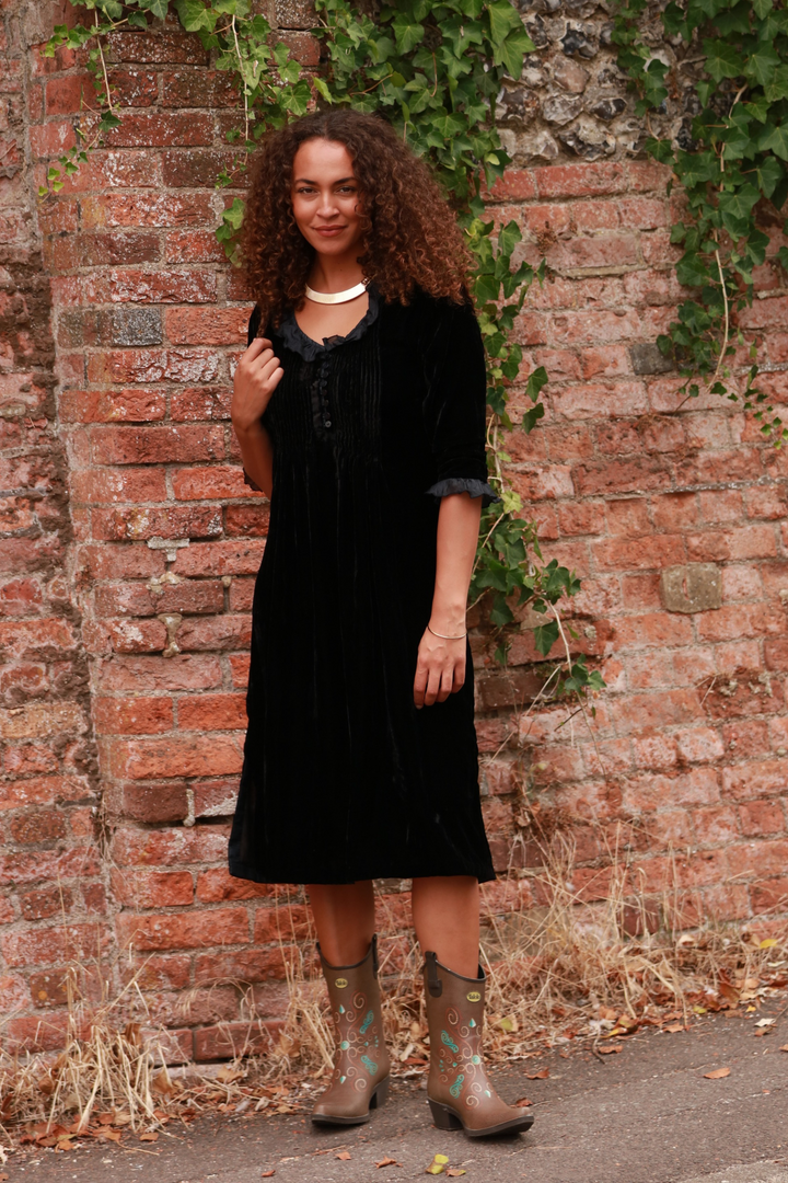 **COMING SOON - AVAILABLE TO PRE-ORDER** Silk Velvet Karen Dress in Black