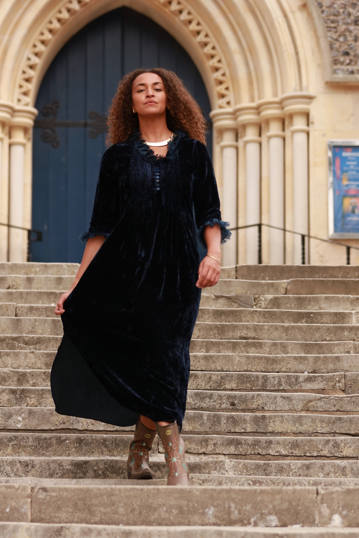 **COMING SOON - AVAILABLE TO PRE-ORDER** Silk Velvet Annabel Maxi Dress in Navy