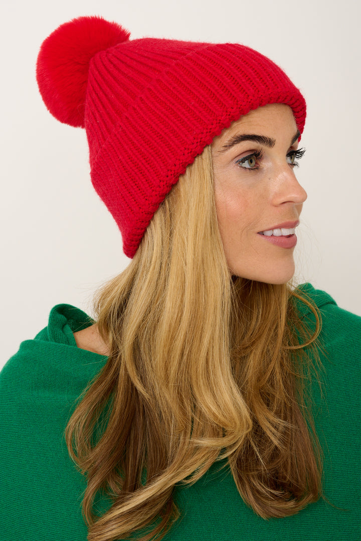 Super Soft Chunky Cashmere Mix Hat with Pom Pom in Red
