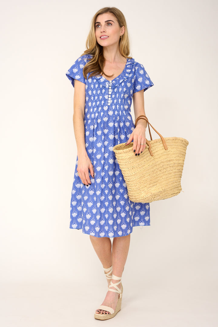 Cotton Karen Short Sleeve Day Dress in Wedgewood Blue Flower