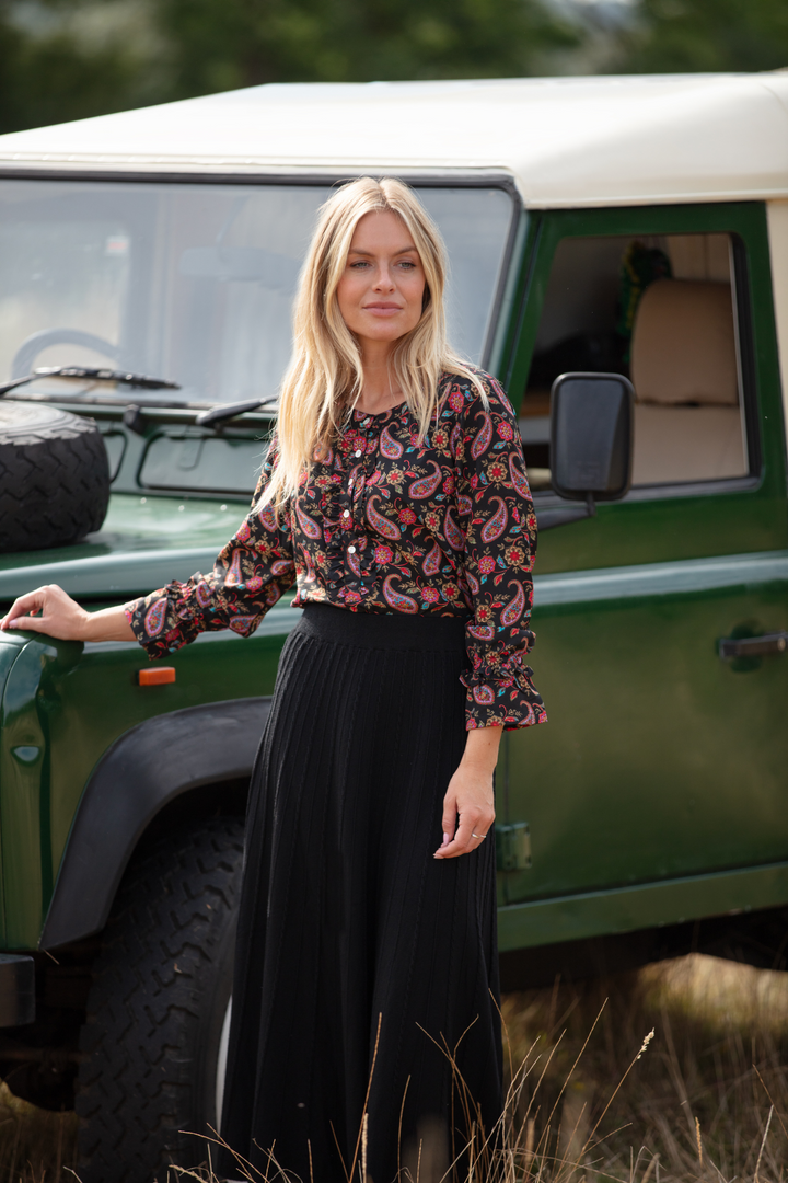 Meg Shirt in Black Paisley