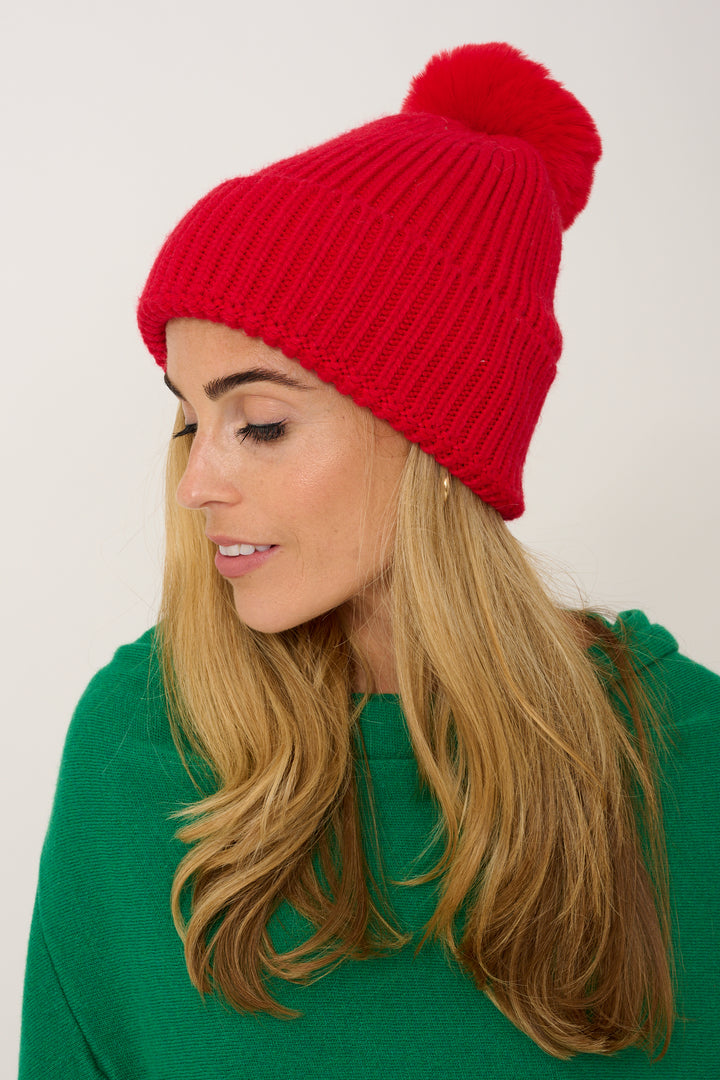 Super Soft Chunky Cashmere Mix Hat with Pom Pom in Red